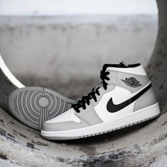 Nike Jordan 1 Mid Light Smoke Grey 554724-092 Joggesko